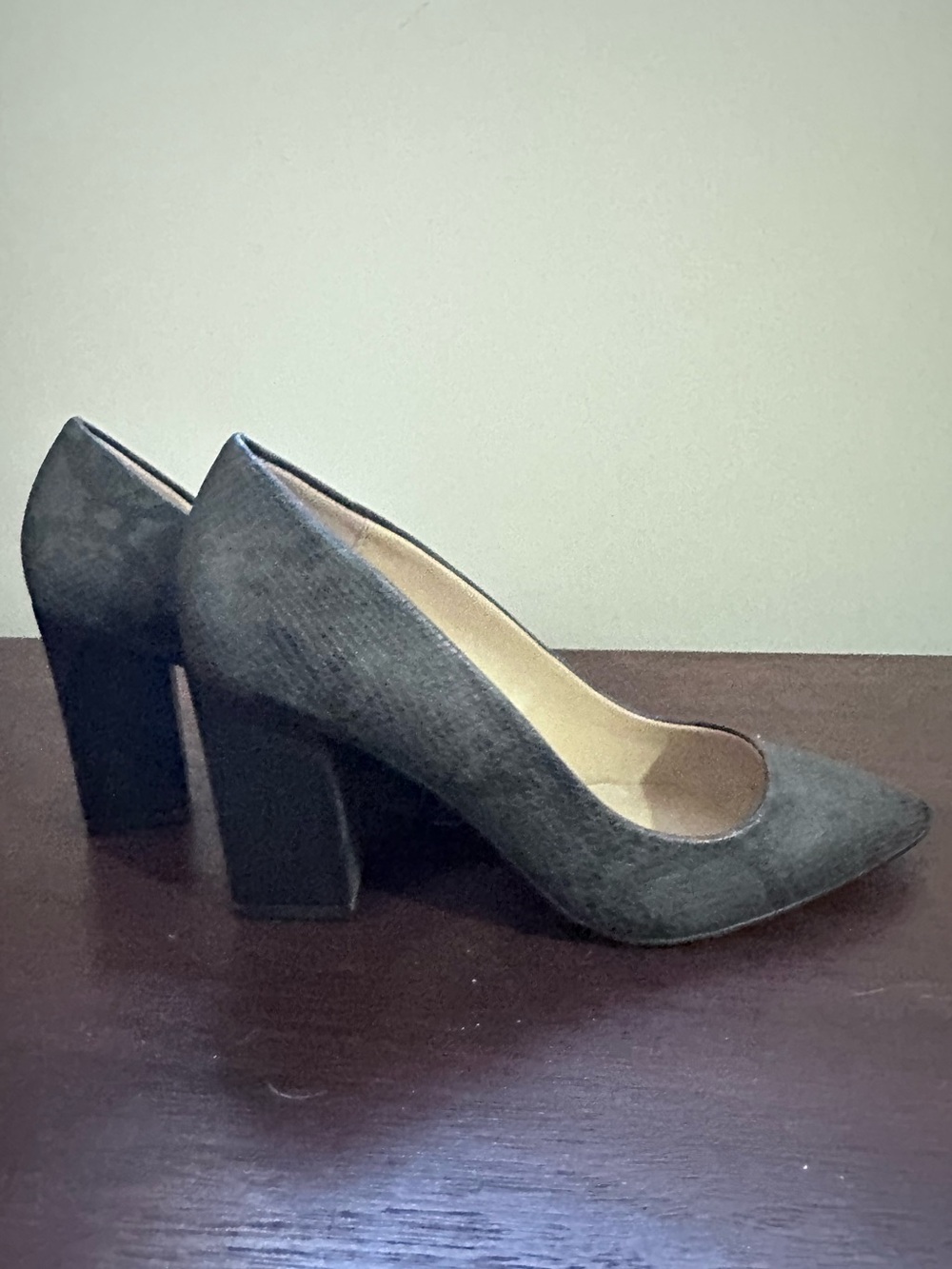 Expressions Women's Pointed Toe Block Heel Pumps - Gray Snakeskin 4”